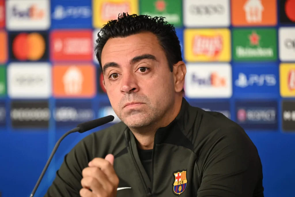 Xavi Warns Barca to Pay His Support Staff