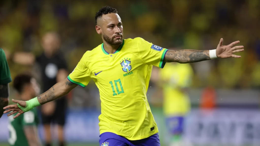 Neymar Teases Return