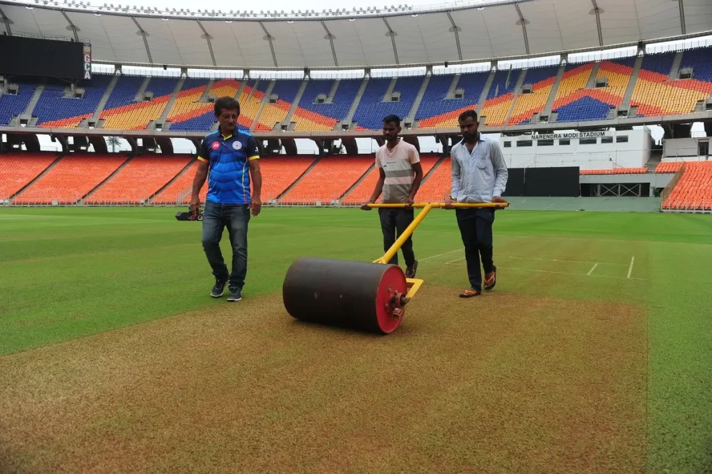 Narendra Modi Stadium Pitch Report