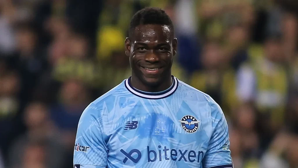 ISL Side Kerala Blasters Snubs Mario Balotelli