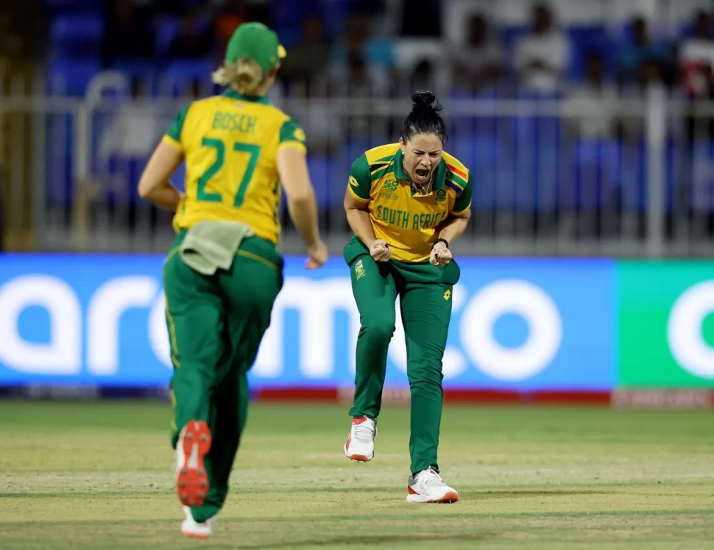 SA W vs NZ W Dream11 Prediction Womens T20 WC