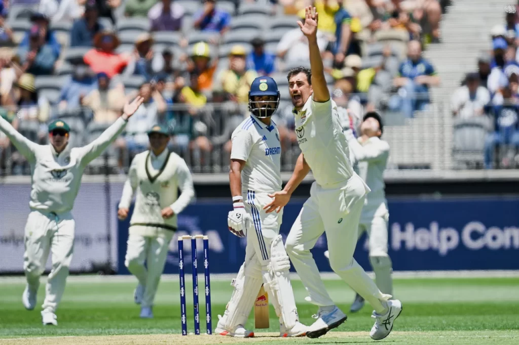 Cricketers and Fans React to KL Rahul Dismissal