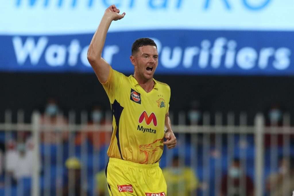 Overseas fast bowlers CSK can target