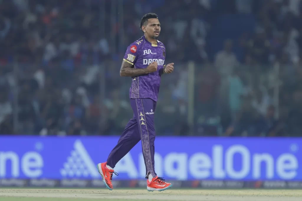 Sunil Narine Directly Hits to Run Out Of KL Rahul