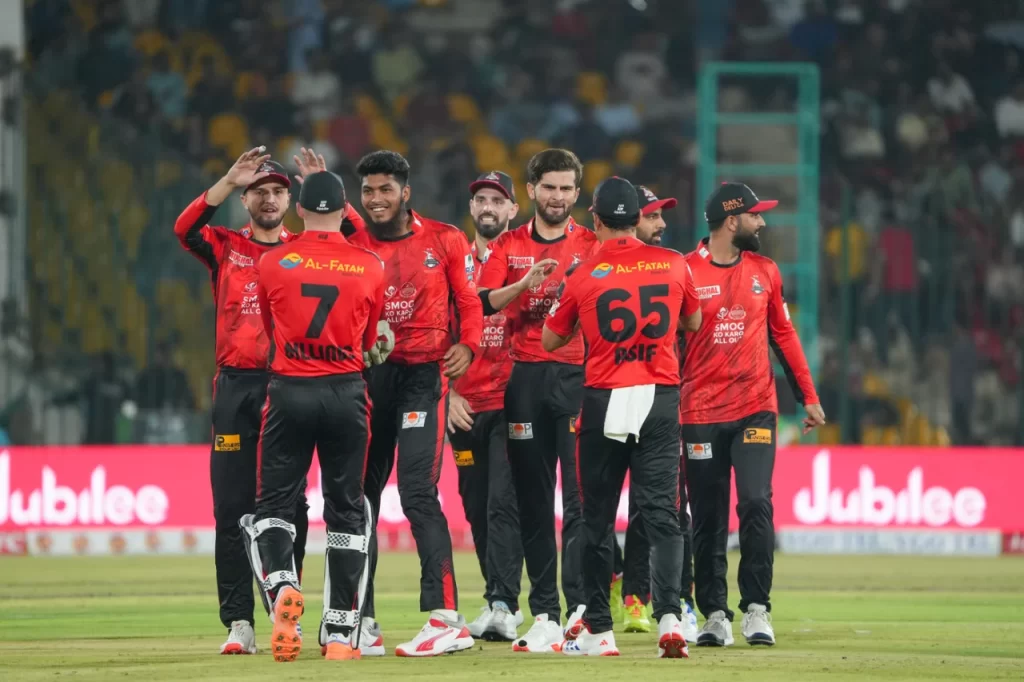 Karachi Kings vs Lahore Qalandars
