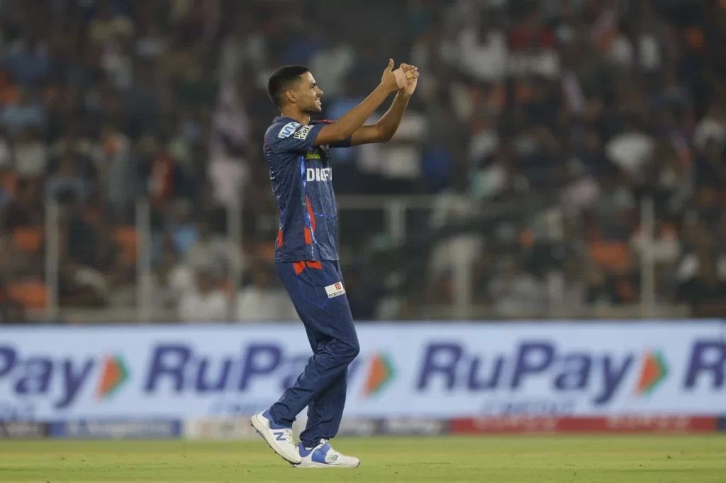 Akash Singh Does Notebook Celebration