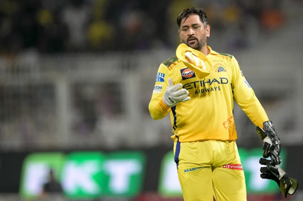 MS Dhoni Injury Update