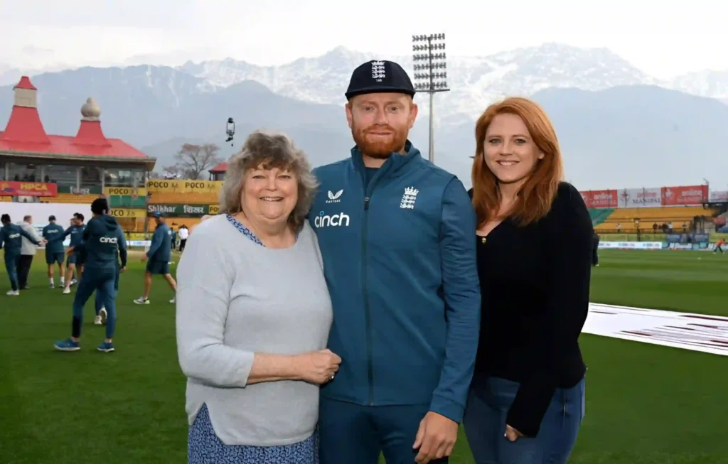 Jonny Bairstow’s Parents: A Look at His Family and Upbringing Jonny Bairstow parents father David Bairstow and mother Janet Bairstow