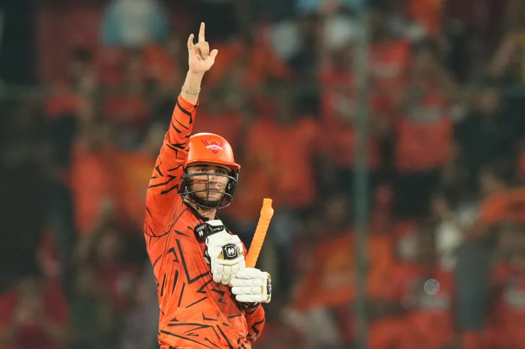 Abhishek Sharma, leading the chart of IPL 2026 highest run scorers updated