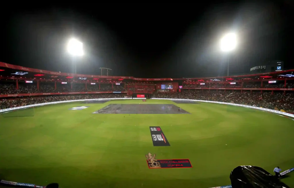 M Chinnaswamy Stadium pitch