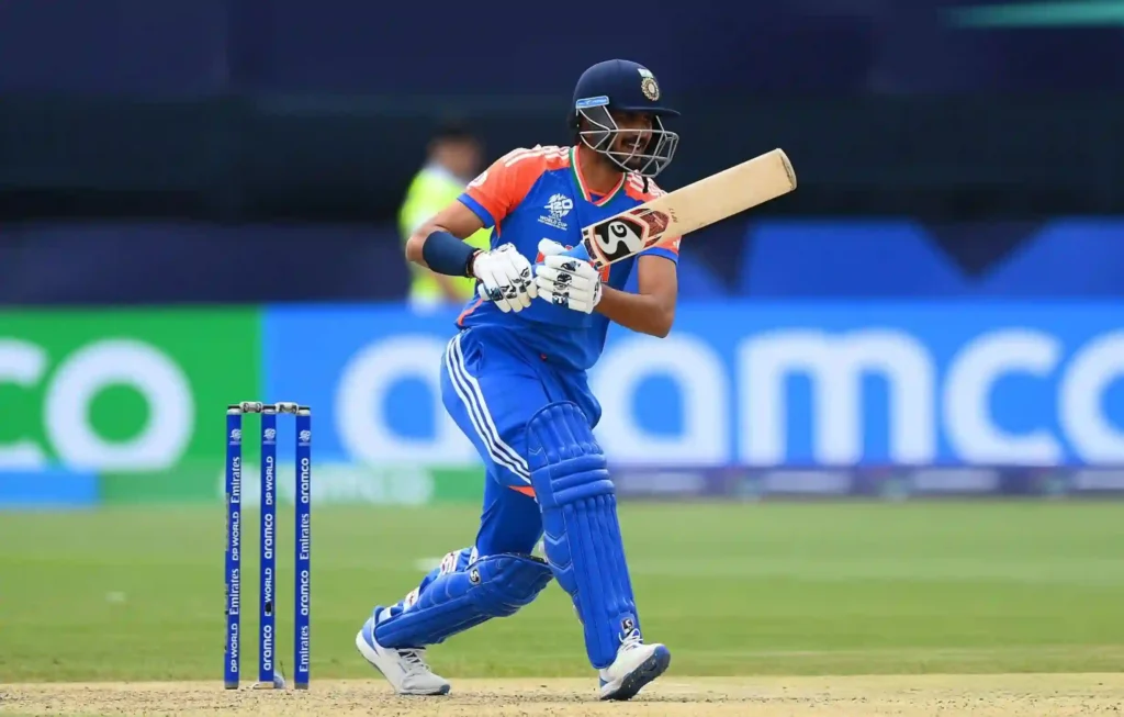 Axar Patel Bat