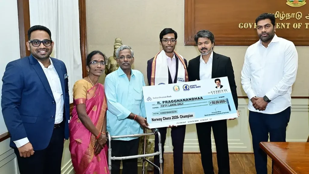 Praggnanandhaa Plays Chess With CM Vijay After getting cash reward