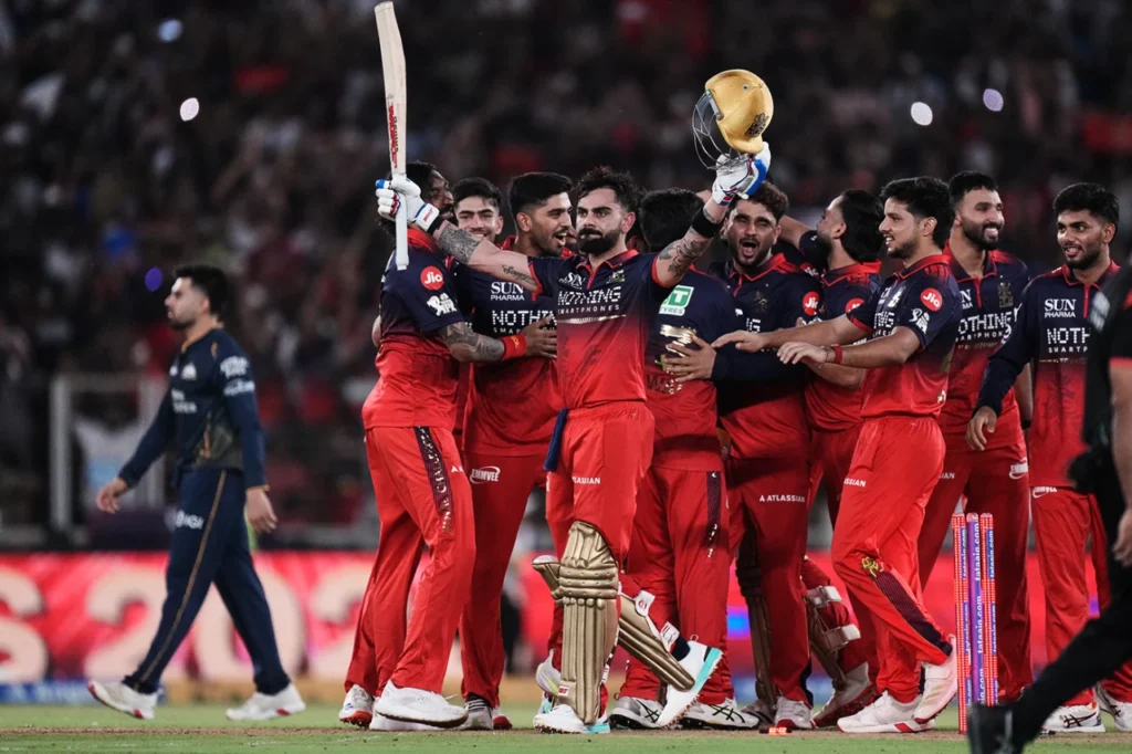 A Detailed Look at IPL teams who won IPL trophy back to back teams who won IPL trophy back to back ft. RCB