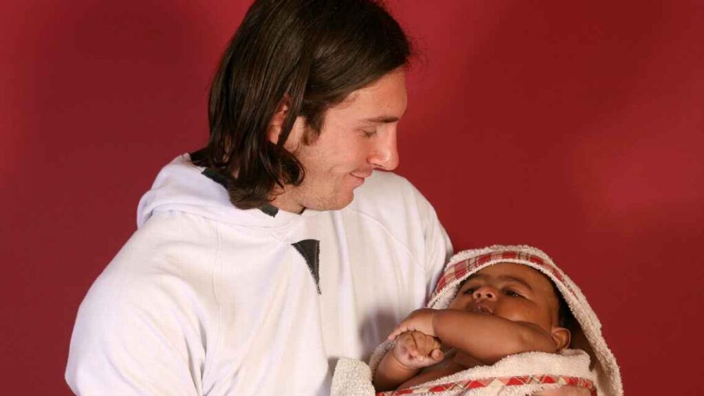 Lionel Messi Baptize Lamine Yamal
