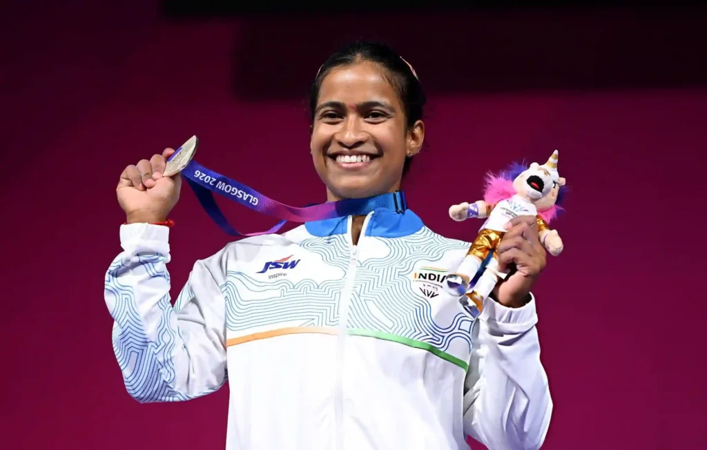 Gyaneshwari Yadav receives her silver medal in Commonwealth Games