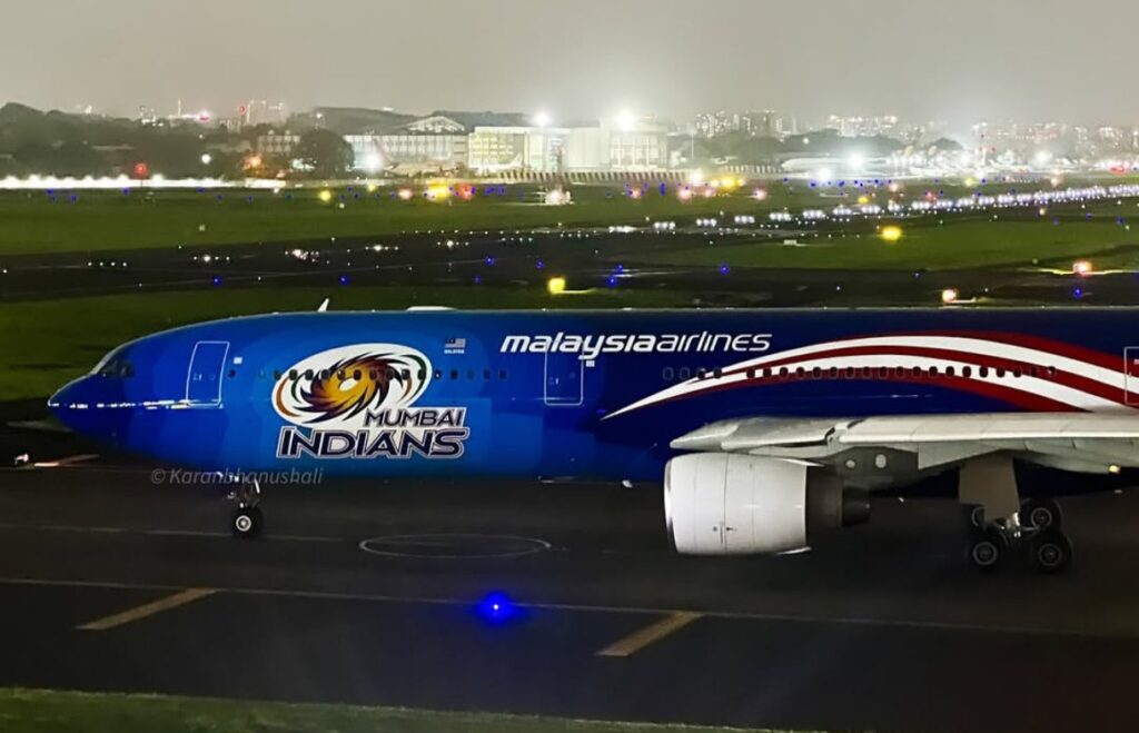 Malaysia Airlines Unveils Mumbai Indians-Themed A330-300 Livery