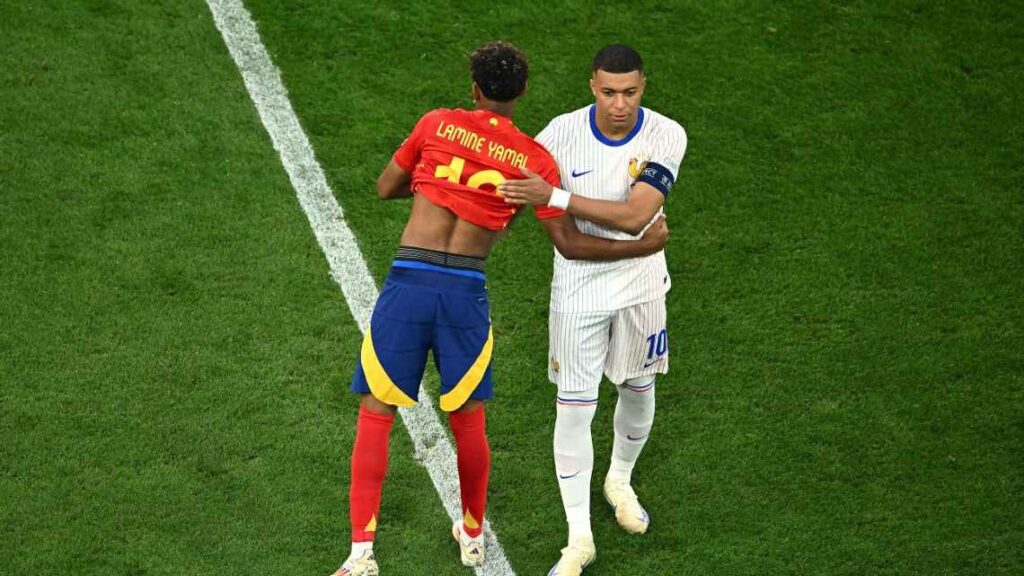 Jorge Mendes Backs Lamine Yamal for 2026 Ballon d’Or and Calls Him the World’s Best Player Lamine Yamal and Kylian Mbappe